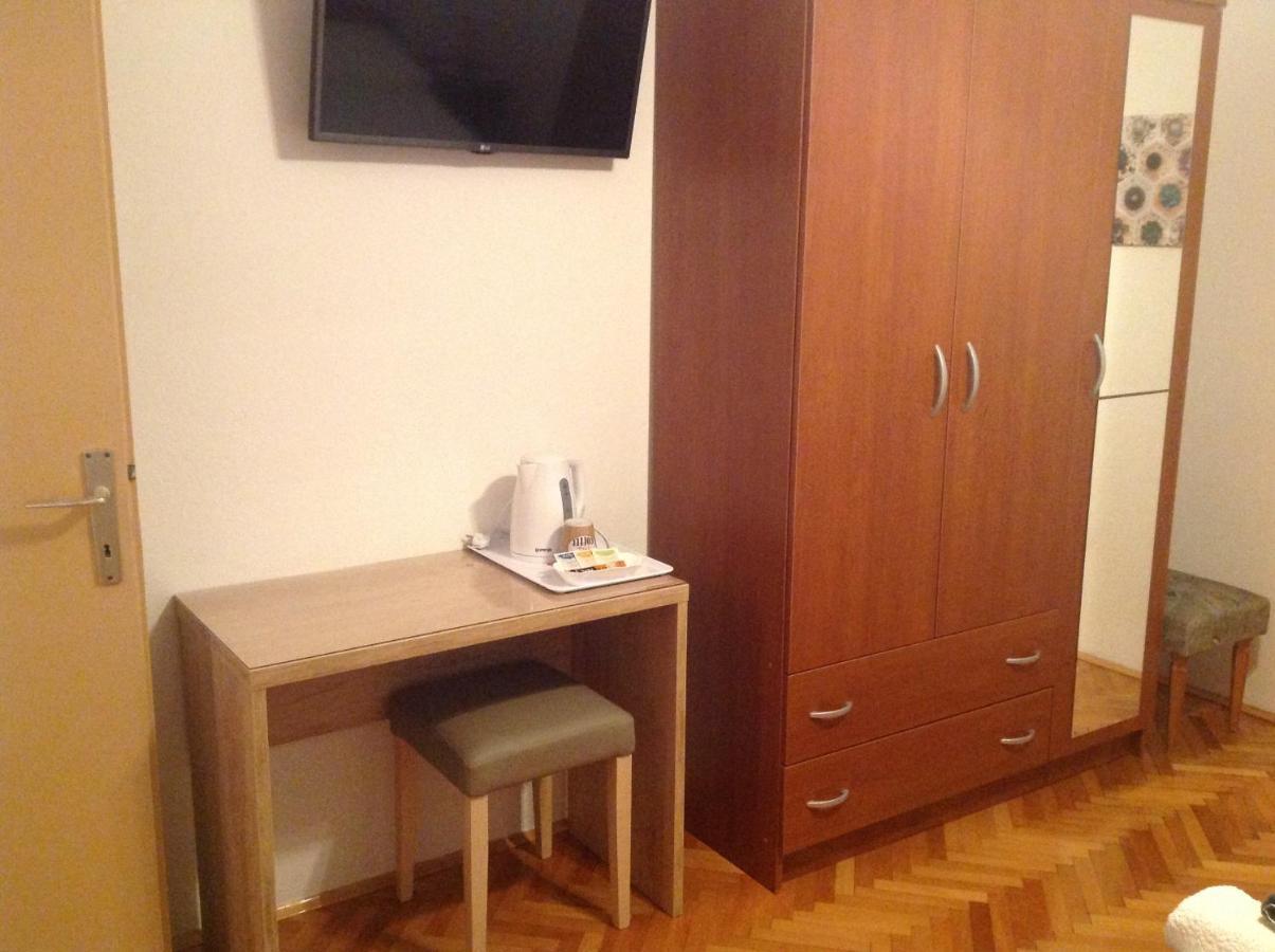 Bed & Breakfast Batosic Makarska Exterior foto