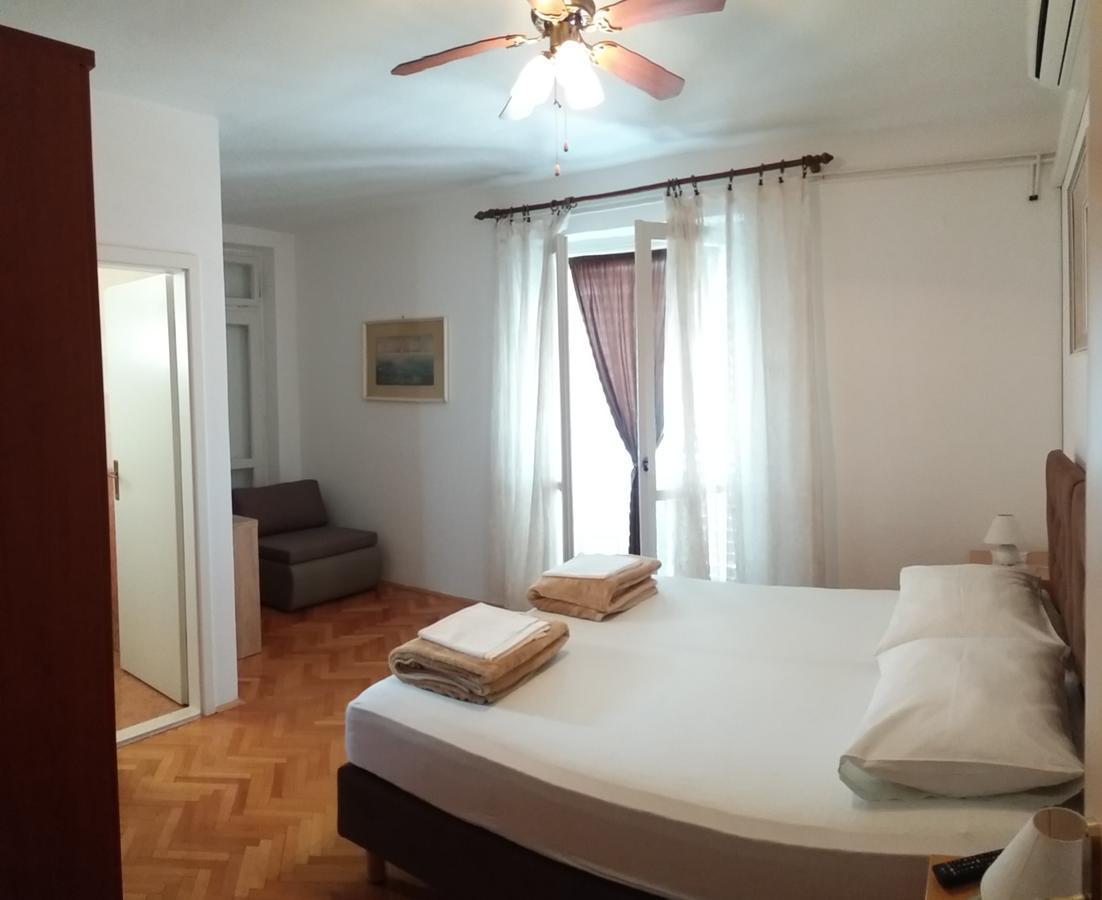 Bed & Breakfast Batosic Makarska Exterior foto